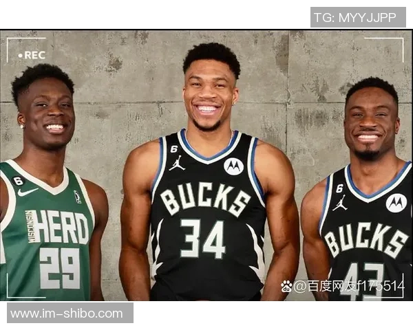 里弗斯盛赞字母哥的历史地位每次出场都仿佛在创造新纪录 里弗斯盛赞字母哥的历史地位每次出场都仿佛在创造新纪录